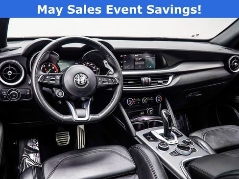 Used 2023 Alfa Romeo Stelvio Veloce AWD/4WD image 5