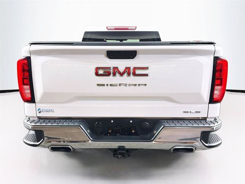 Used 2020 GMC Sierra 1500 SLE w/ SLE Value Package AWD/4WD image 10