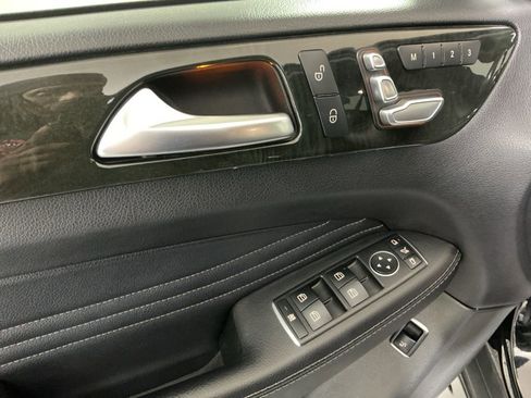 Used 2019 Mercedes-Benz GLE 43 AMG GLE 43 AMG image 19