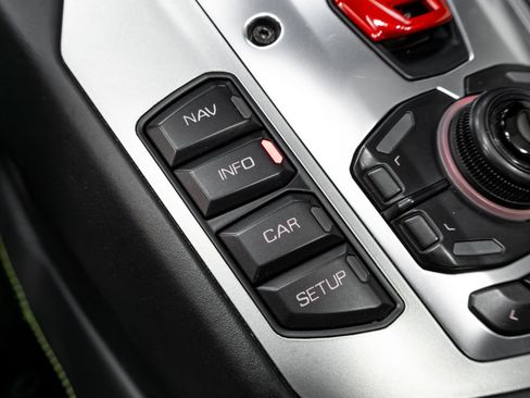 Used 2015 Lamborghini Aventador LP 700-4 image 76