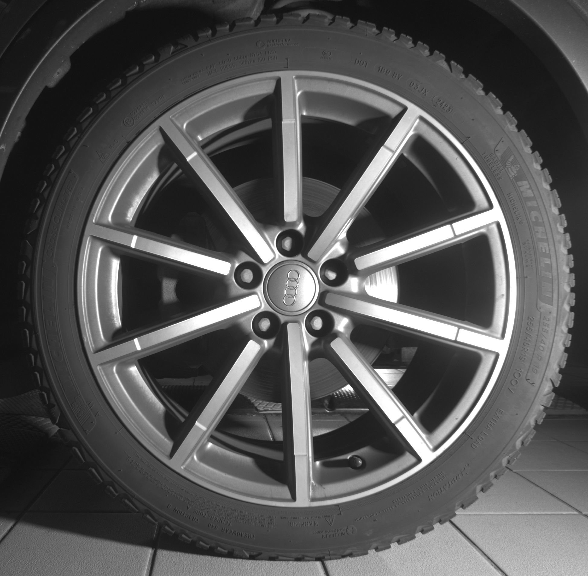 Used 2018 Audi Q3 2.0T Premium Plus w/ Premium Plus Package AWD/4WD image 25
