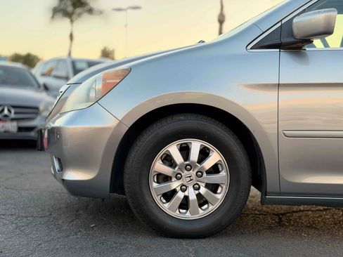 Used 2010 Honda Odyssey EX-L image 5
