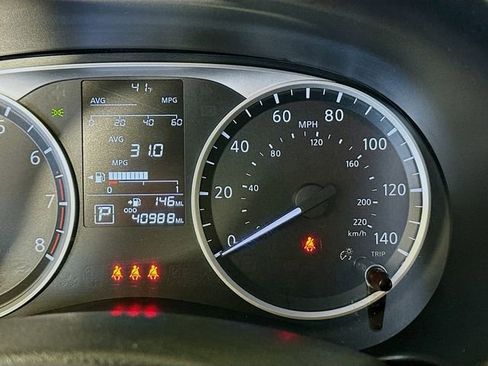 Used 2023 Nissan Kicks S image 14