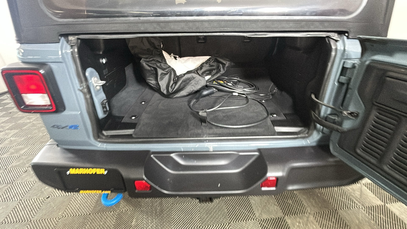 Used 2024 Jeep Wrangler Unlimited AWD/4WD image 29