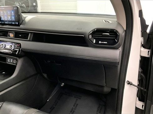 Used 2023 Honda Pilot EX-L image 15