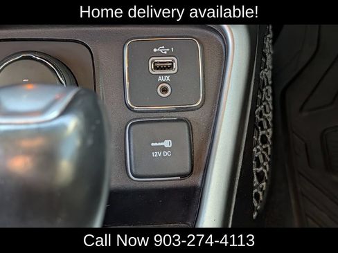 Used 2020 Jeep Compass Latitude AWD/4WD image 19