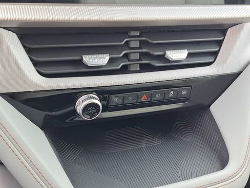 Used 2026 Ford Explorer Active w/ Active Comfort Package image 13