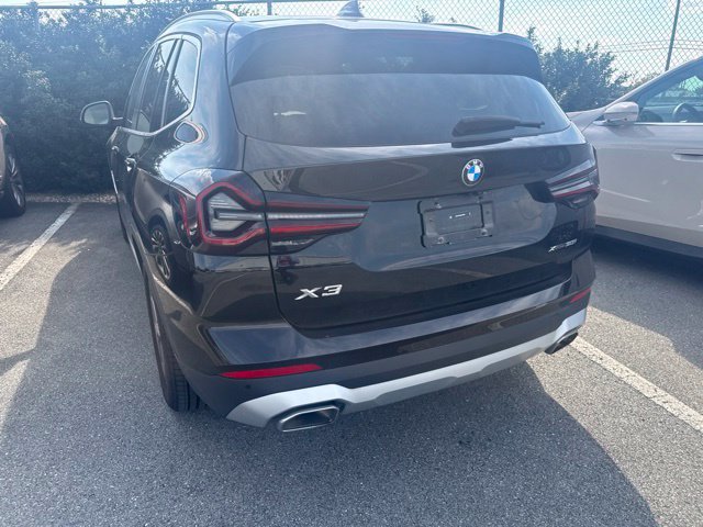 Certified 2024 BMW X3 xDrive30i w/ Premium Package w/ZPA AWD/4WD image 11