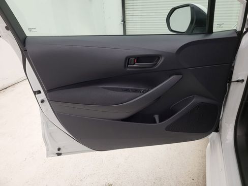 Used 2024 Toyota Corolla LE image 21