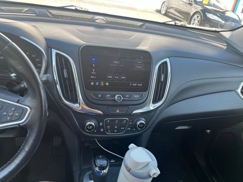 Used 2020 Chevrolet Equinox Premier AWD/4WD image 8