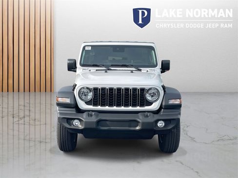 New 2025 Jeep Wrangler Sport S image 3