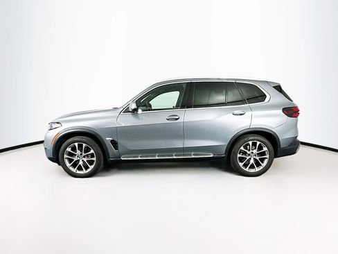 Used 2024 BMW X5 sDrive40i w/ Premium Package image 4