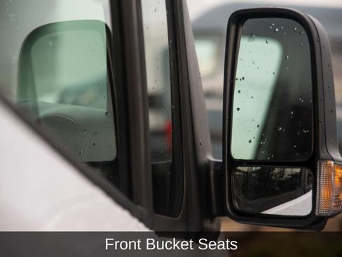 Used 2025 Mercedes-Benz Sprinter 2500 image 23