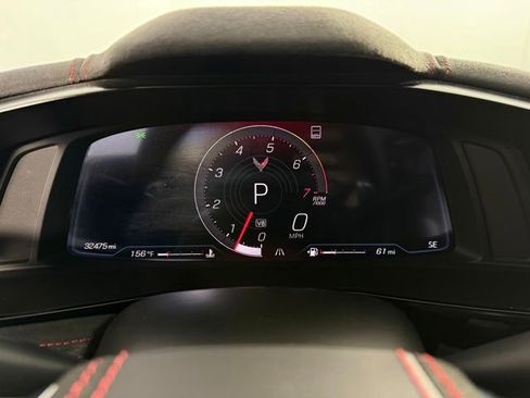 Used 2023 Chevrolet Corvette Stingray Premium Cpe w/ Z51 Performance Package RWD image 16
