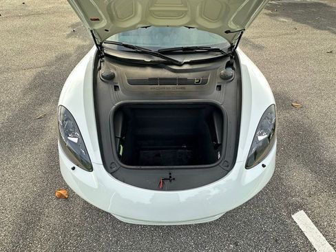 Certified 2021 Porsche 718 Cayman image 20