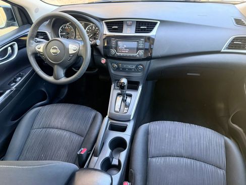 Used 2017 Nissan Sentra SV w/ Style Package FWD image 2