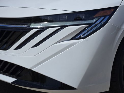 New 2026 Nissan Sentra SV image 9