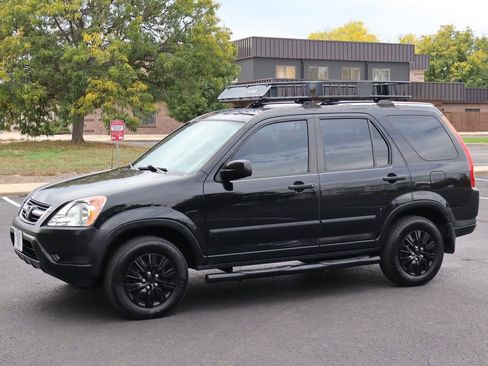 Used 2004 Honda CR-V LX image 10