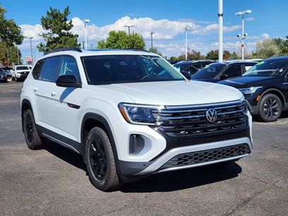 New 2026 Volkswagen Atlas Peak Edition
