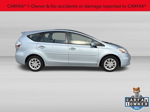 Used 2014 Toyota Prius V Three FWD image 3