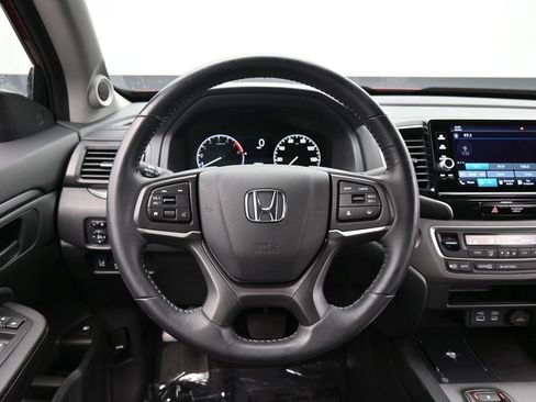 Used 2025 Honda Ridgeline Sport image 44