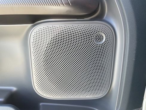 New 2026 Ford Maverick XL image 18