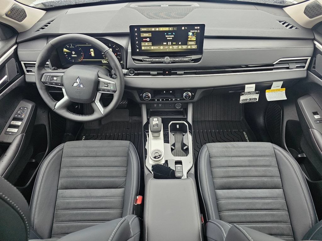 New 2026 Mitsubishi Outlander SE AWD/4WD image 13