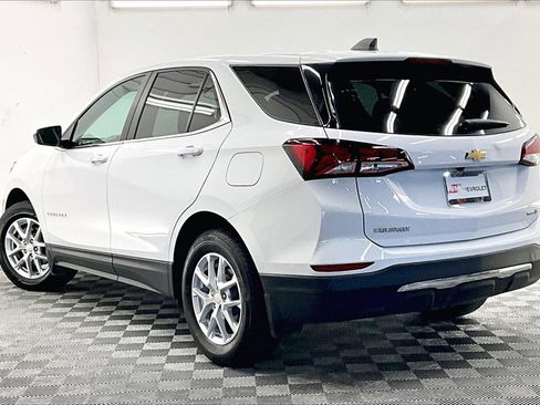 Used 2023 Chevrolet Equinox LT w/ LPO, Floor Liner Package image 10