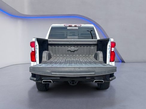 Used 2022 Chevrolet Silverado 1500 LT Trail Boss w/ Convenience Package II AWD/4WD image 10