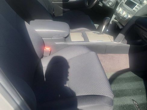 Used 2011 Toyota Camry SE w/ SE Extra-Value Pkg #1 image 10