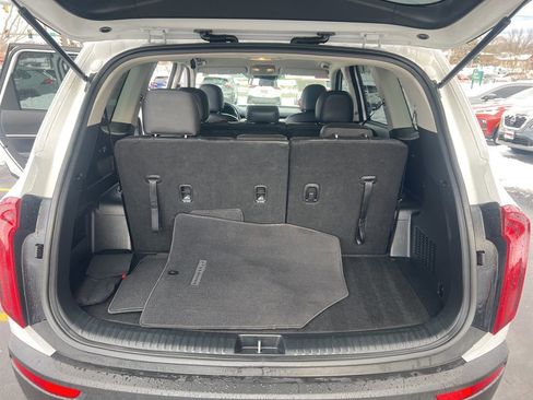 Used 2021 Kia Telluride LX image 11