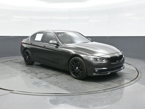 Used 2016 BMW 340i xDrive Sedan image 1