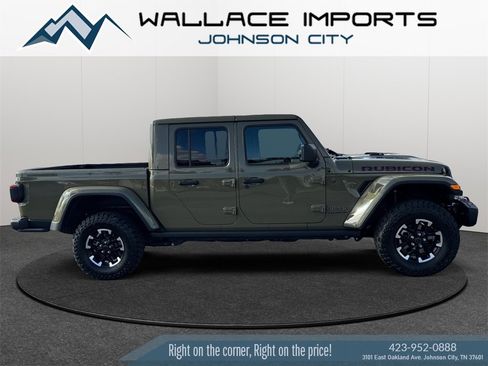 Used 2025 Jeep Gladiator Rubicon image 6