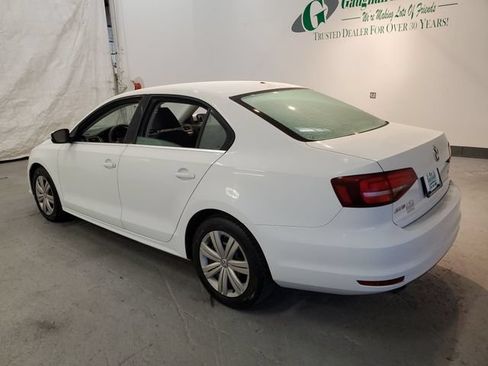 Used 2017 Volkswagen Jetta S w/ Jetta S Cold Weather Package FWD image 3