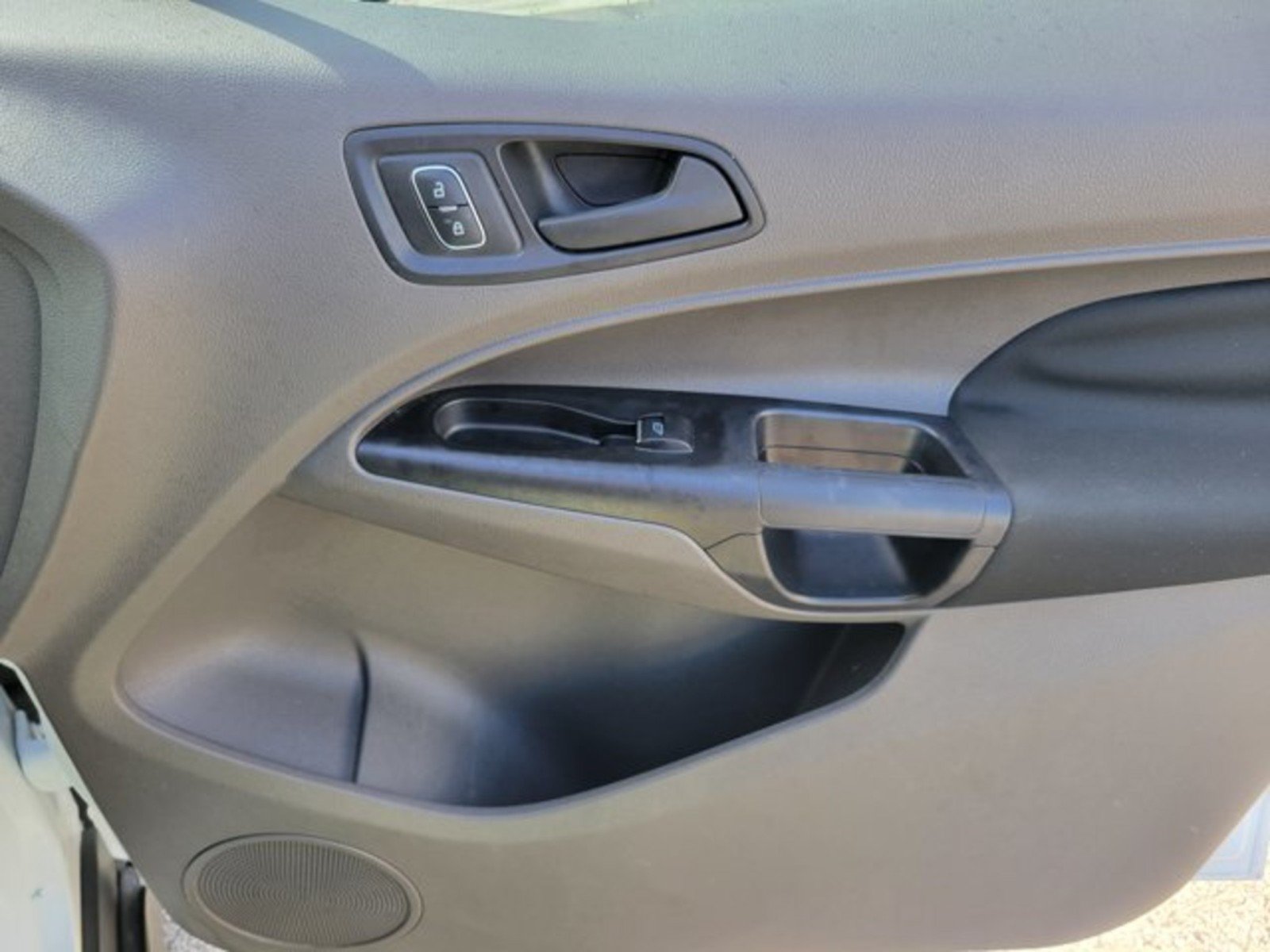 Used 2022 Ford Transit Connect XL FWD image 32