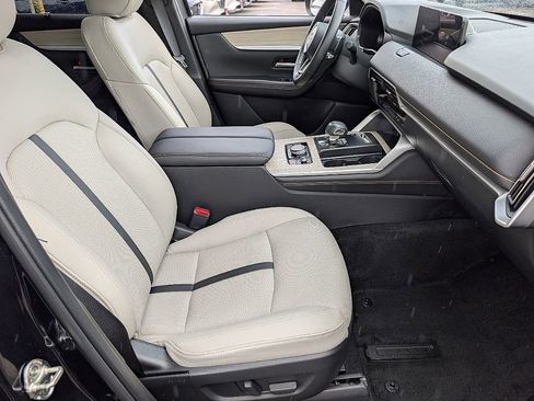 Certified 2025 MAZDA CX-90 Plug-In Hybrid w/ Preferred image 19