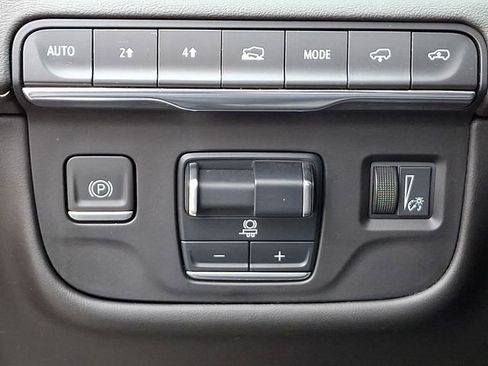 Used 2023 Cadillac Escalade Sport w/ Touring Package image 23