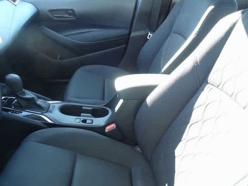 Used 2023 Toyota Corolla LE image 7