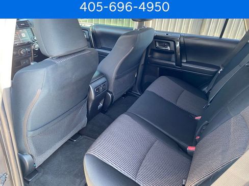 Used 2022 Toyota 4Runner TRD Off-Road image 19