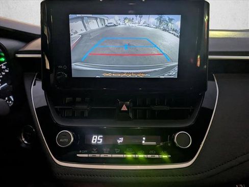 Used 2024 Toyota Corolla SE image 13