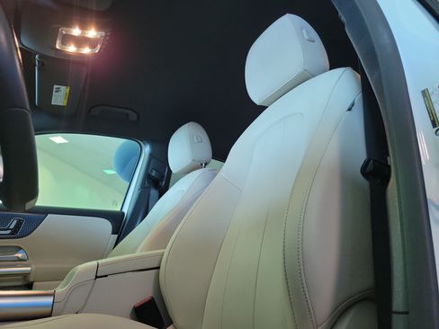 Used 2025 Mercedes-Benz GLA 250 image 19