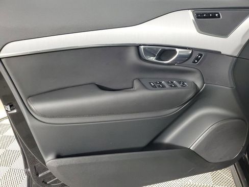 Certified 2025 Volvo XC90 B5 Core AWD/4WD image 20