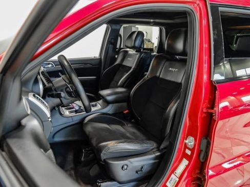 Used 2018 Jeep Grand Cherokee SRT AWD/4WD image 47