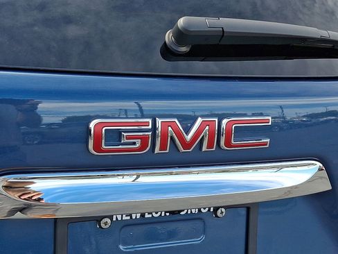 Certified 2024 GMC Terrain SLE w/ Driver Convenience Package image 30