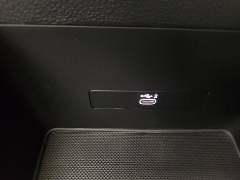 Used 2023 Audi Q5 2.0T Premium Plus w/ Premium Plus Package image 33