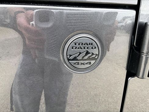 Used 2022 Jeep Wrangler Sport AWD/4WD image 8