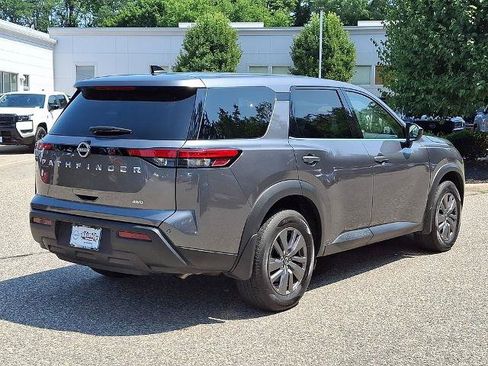 Certified 2025 Nissan Pathfinder S AWD/4WD image 8