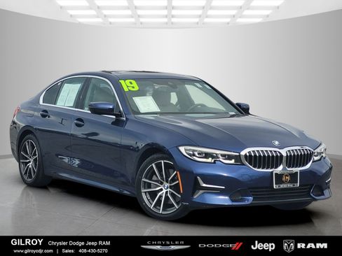 Used 2019 BMW 330i Sedan w/ Convenience Package image 1