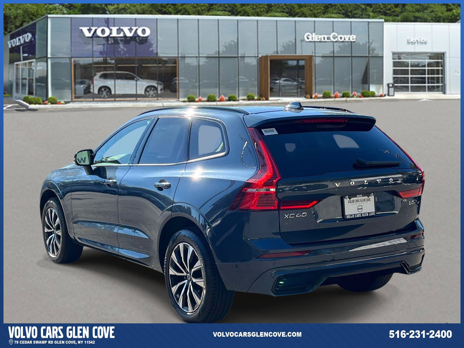 Certified 2024 Volvo XC60 B5 Plus AWD/4WD image 5