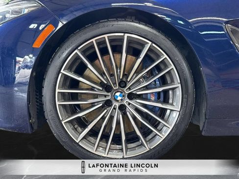 Used 2022 BMW M850i xDrive Coupe w/ M Carbon Exterior Package AWD/4WD image 33